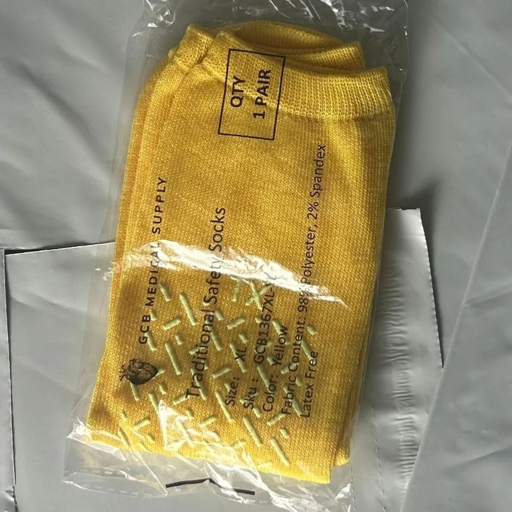 OCB Medical Supply Yellow‎ Traditional Safe Socks 1 Pair 98 Polyester